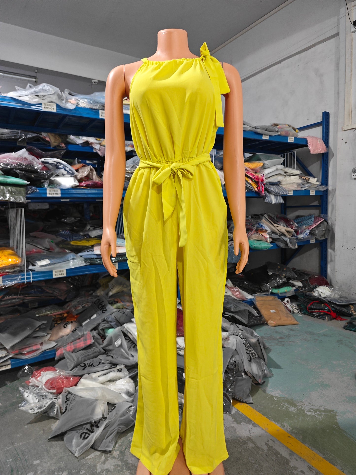 Female Sleeveless Tied Detail Belted Jumpsuit Europe & America Fashion Daily Plain Halter 2023 Summer Women's Casual Jumpsuits