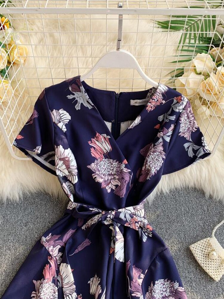 Summer Women's Jumpsuit New Korean Retro Printing One-piece Wide-leg Pants V-neck High-waist Lace-up Thin Wide-leg Shorts LL013