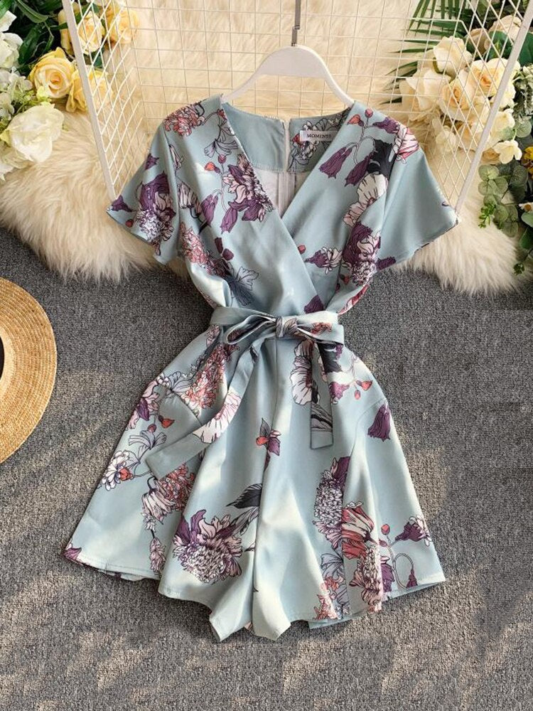 Summer Women's Jumpsuit New Korean Retro Printing One-piece Wide-leg Pants V-neck High-waist Lace-up Thin Wide-leg Shorts LL013