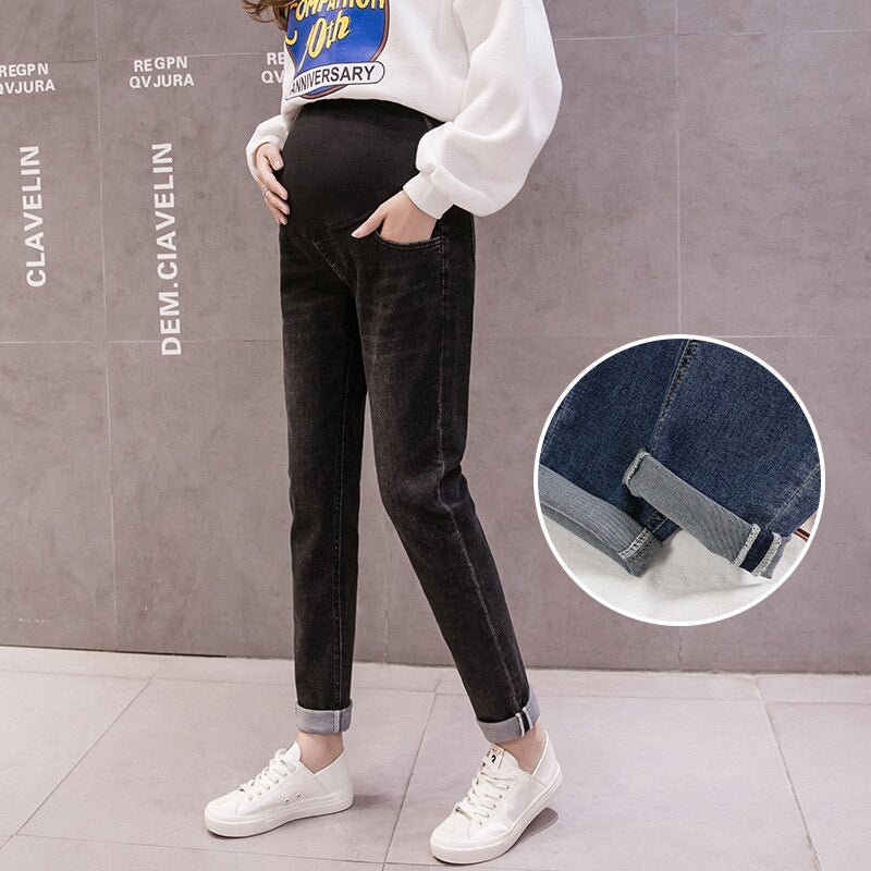 New Autumn Maternity Jeans Pants For Pregnant Women Trousers Casual Loose Jeans Pregnancy Pants Maternity Clothing